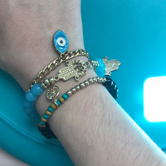 Hand of Fatima Bracelet Set - Picture 4 of 4